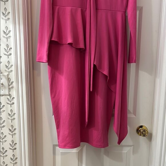 Elegant Pink Long-Sleeve Dress - Picture 2 of 9
